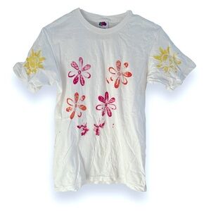 Fruit of the Loom Floral Painted Kids Tee Size 14/16